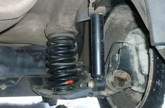 Замена задних стоек амортизатора