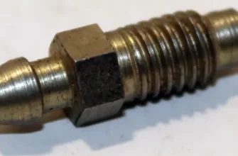 Замена штуцера прокачки тормозов